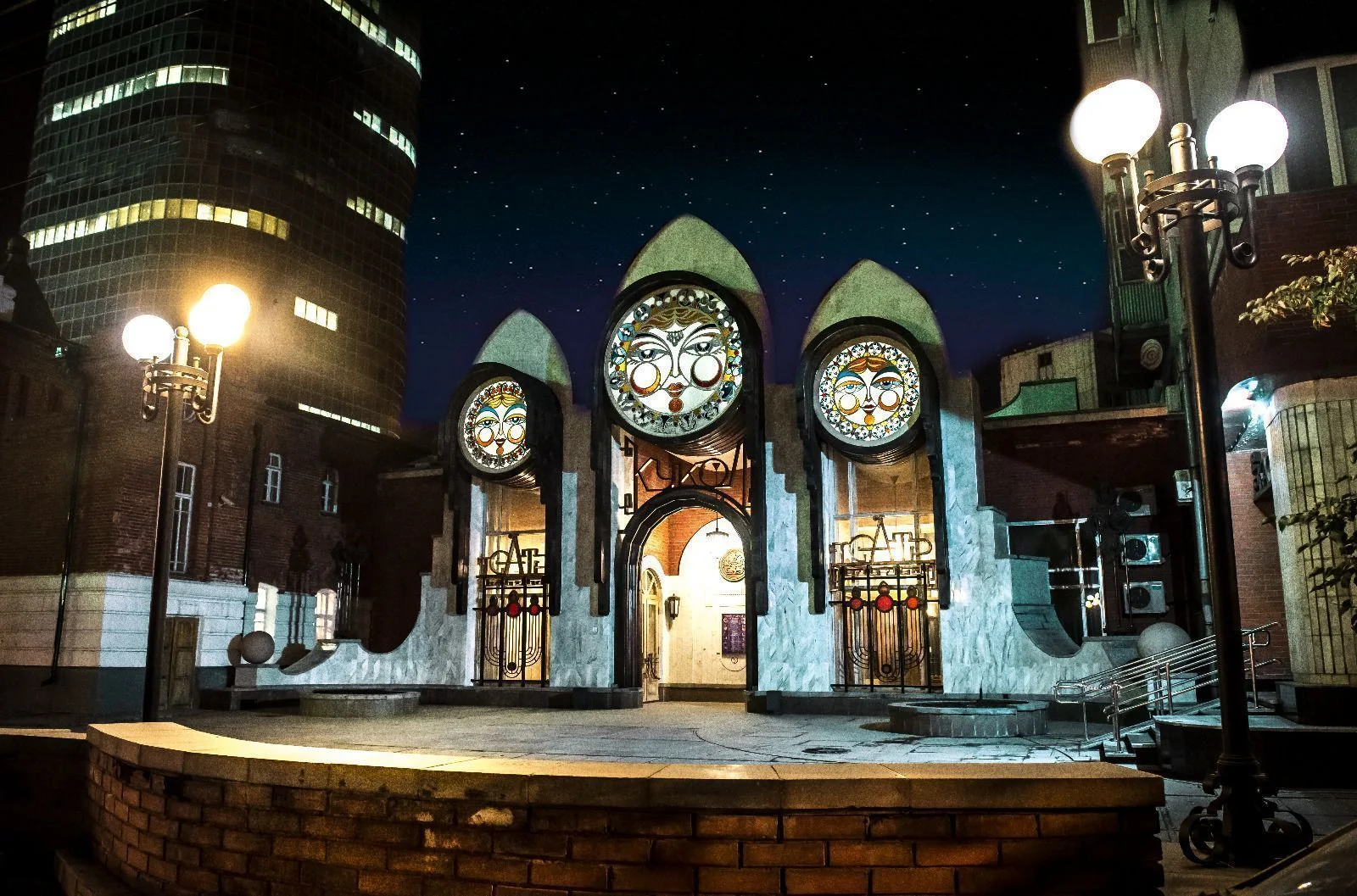 областной театр кукол в новосибирске. новосибирский областной театр кукол новосибирск. новосибирский областной театр кукол. детский театр новосибирск. театр кукол новосибирск.